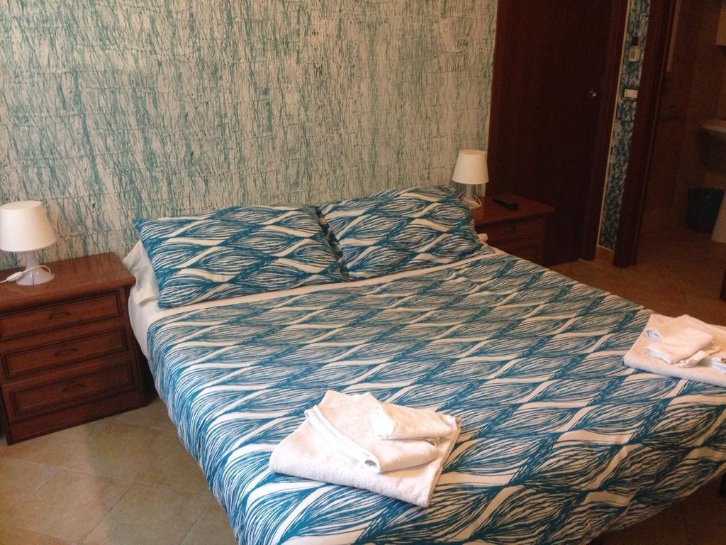 B & B Leonard Acqui Roma Camera foto